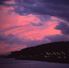 F20074704_09S