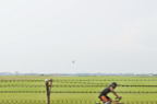 D2011022_147H